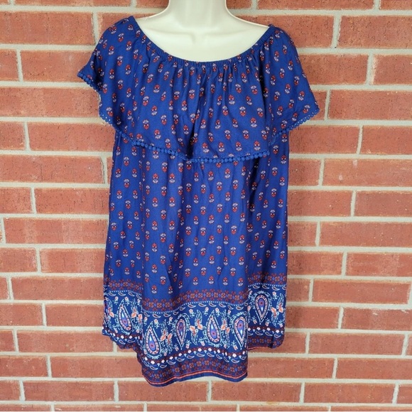 Faded Glory Peasant Tunic Blouse Woman 1X Plus Blue Rayon Paisley Boho
Mt2 - Picture 4 of 11